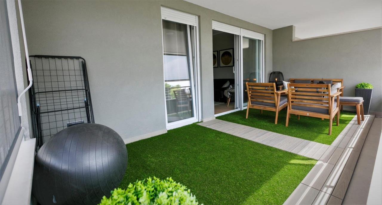 Luxury Apartment 4Seasons With Garage Split Kültér fotó