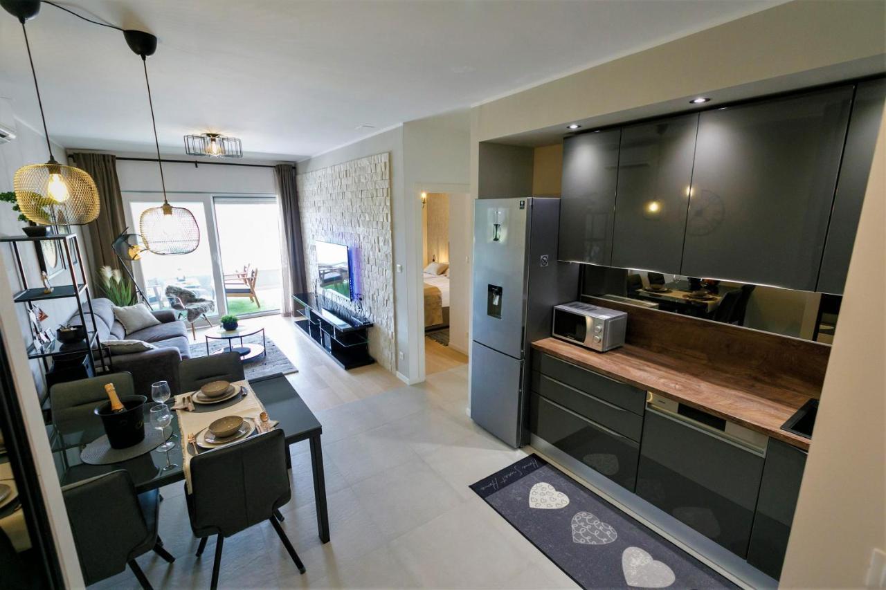 Luxury Apartment 4Seasons With Garage Split Kültér fotó